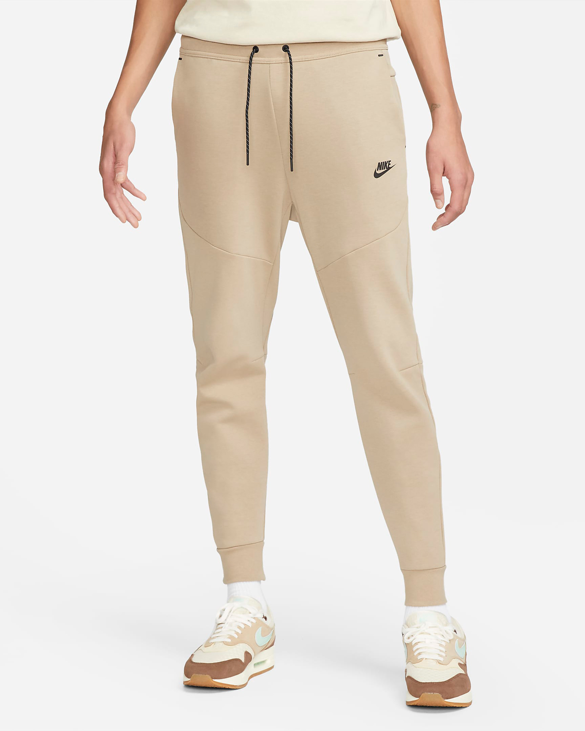 Nike-Tech-Fleece-Joggers-Khaki-Black