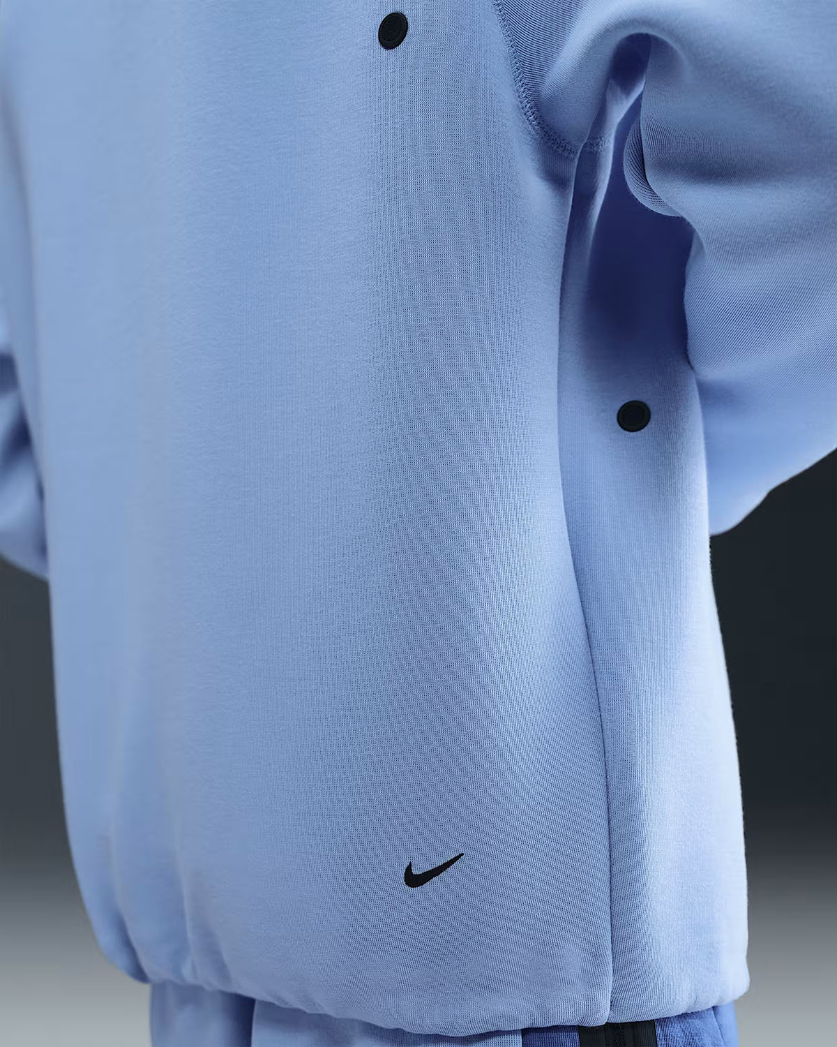 Nike Tech Fleece Mens Loose Fit Crew Sweatshirt Aluminum Black 2