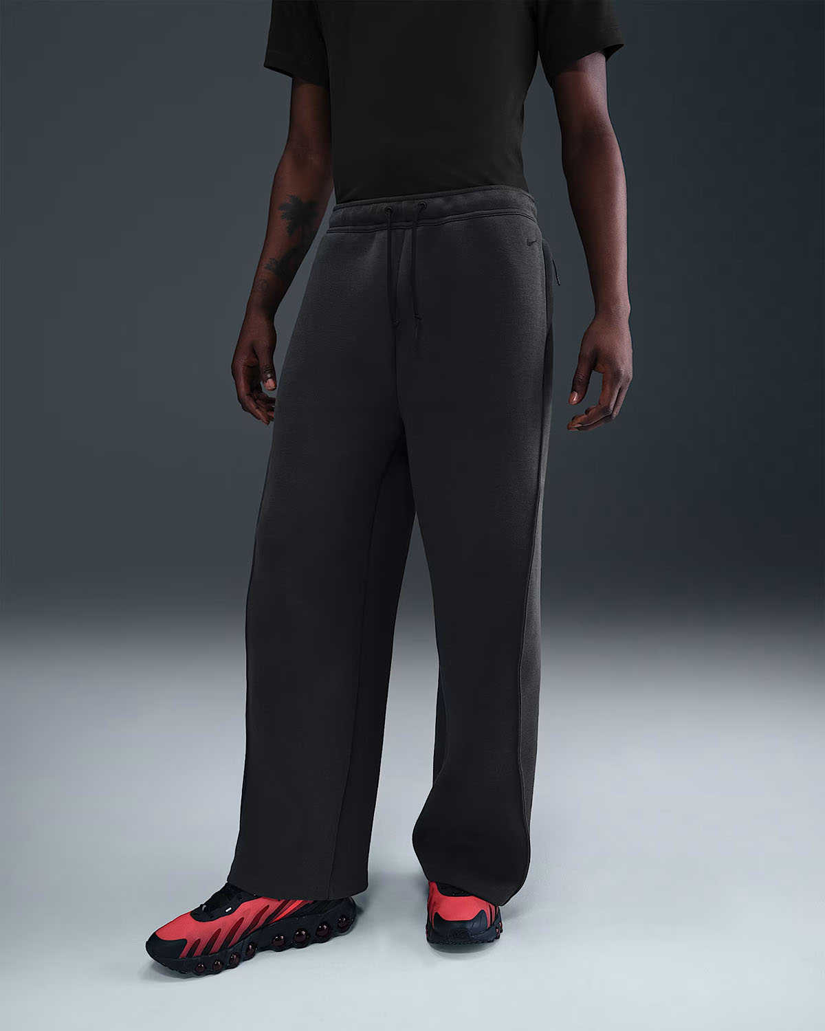 Nike Tech Fleece Mens Loose Fit Open Hem Pants Anthracite Black 1