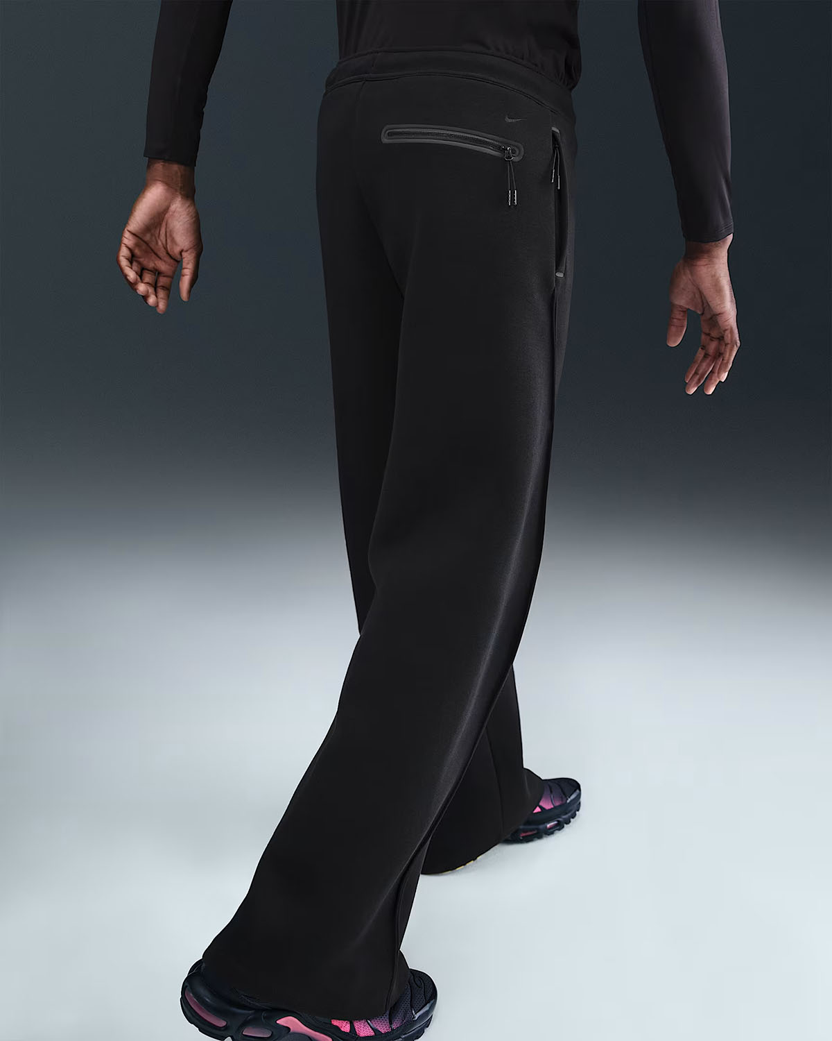 Nike Tech Fleece Mens Loose Fit Open Hem Pants Black 2