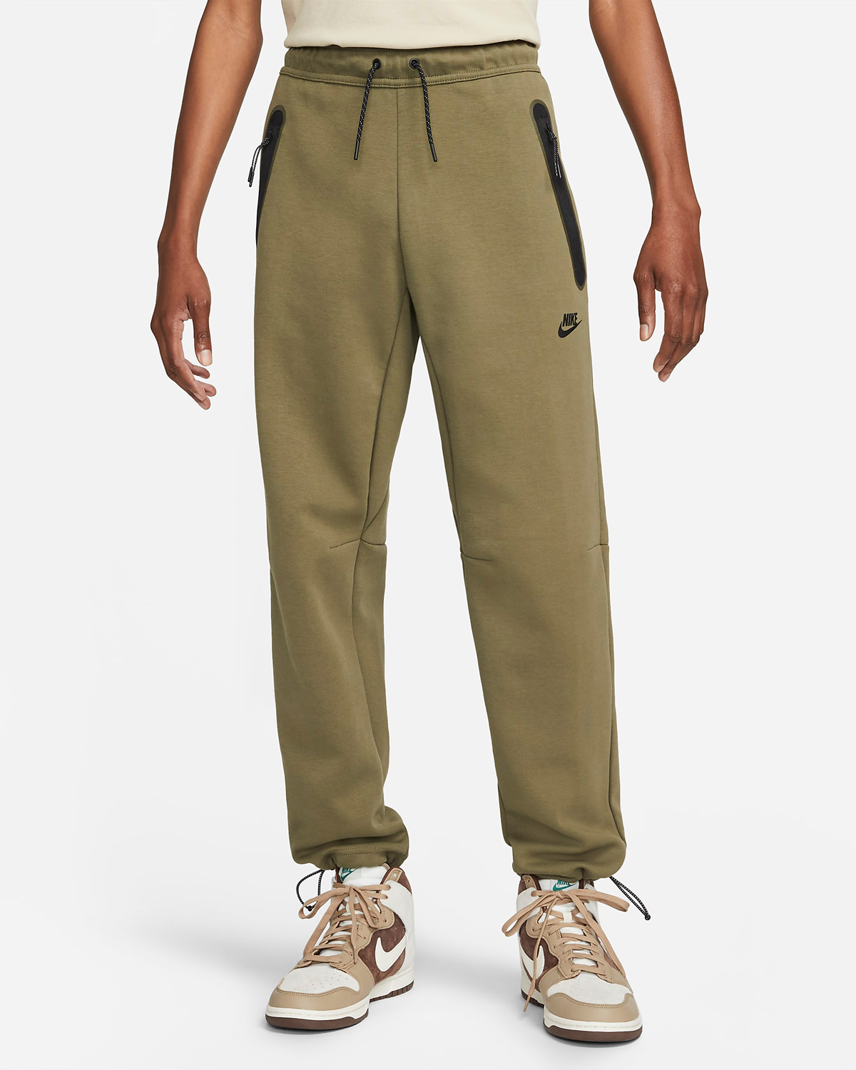 Nike-Tech-Fleece-Pants-Medium-Olive