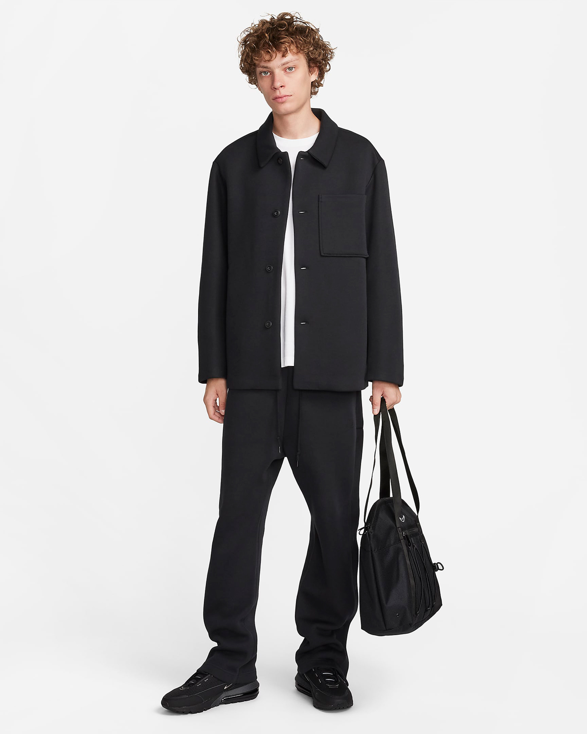 Nike-Tech-Fleece-Tear-Away-Pants-Black-Outfit