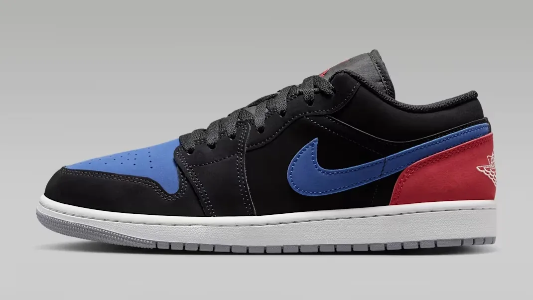 Air Jordan 1 Low sneakers in a True Blue colorway