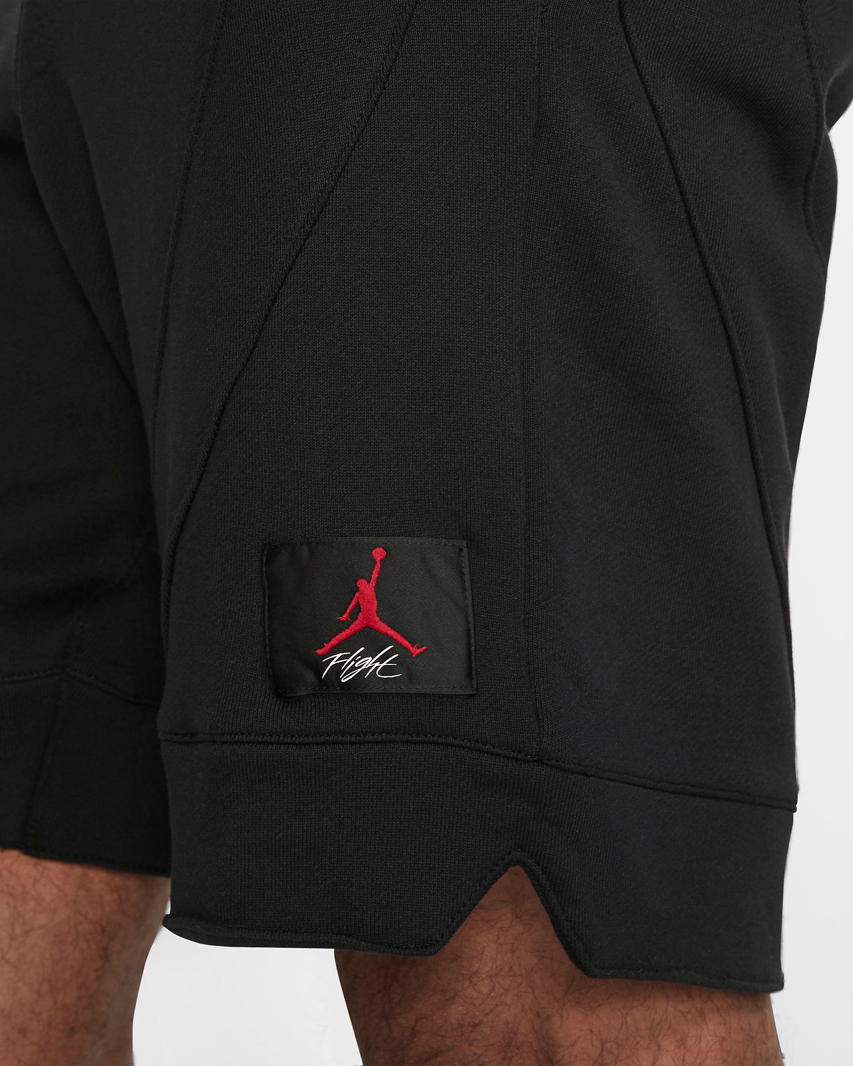 air-jordan-4-bred-shorts-match-1