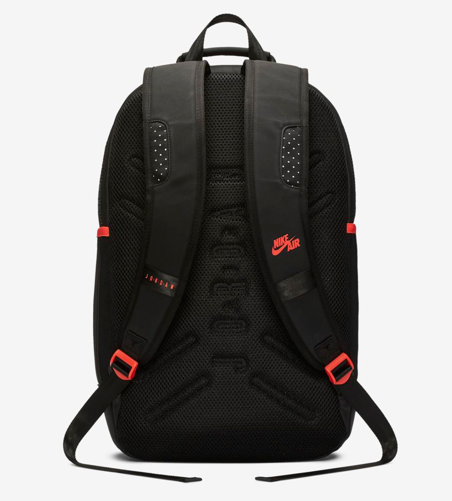 air-jordan-6-black-infrared-2019-backpack-3
