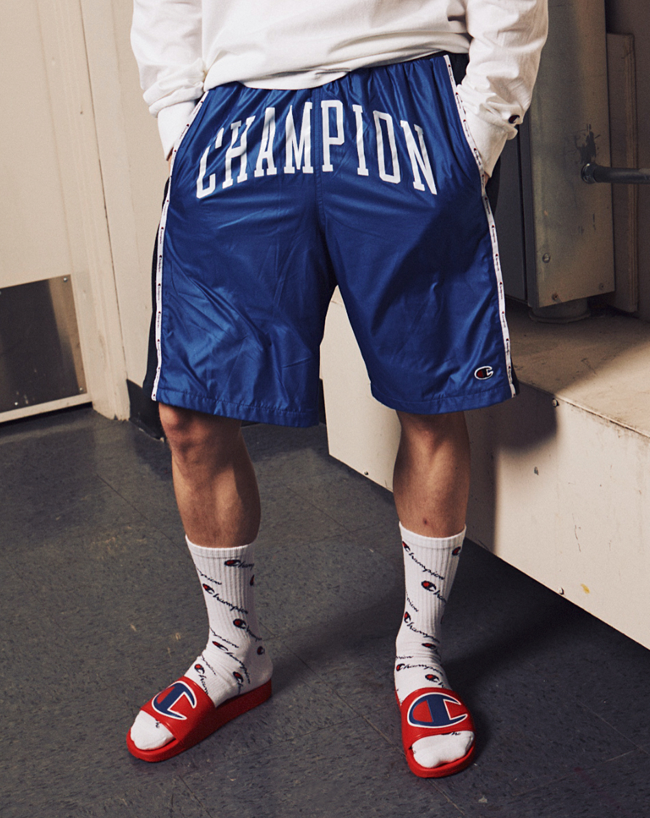 champion-big-logo-slides-5