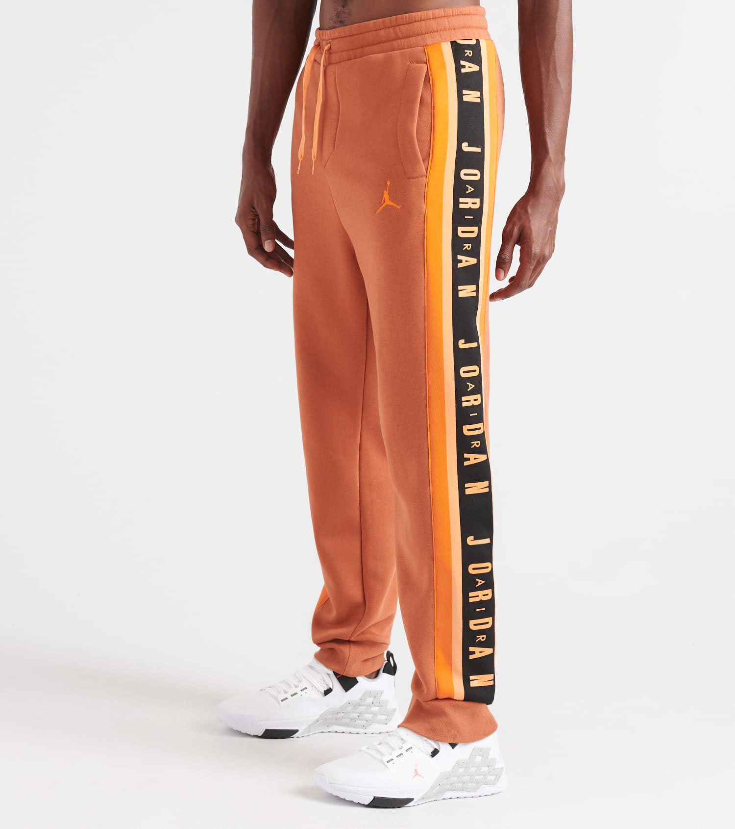 jordan-1-shattered-backboard-pants-1