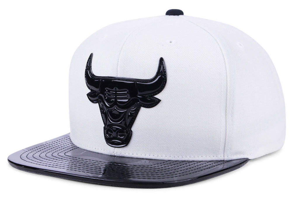 jordan-11-concord-mitchell-ness-bulls-hat-2