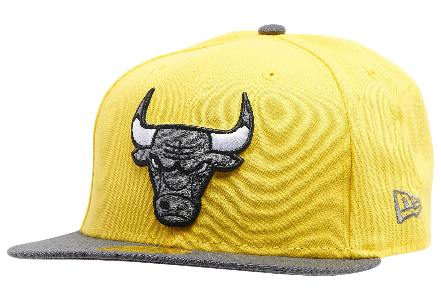 jordan-4-lightning-bulls-new-era-hat-1