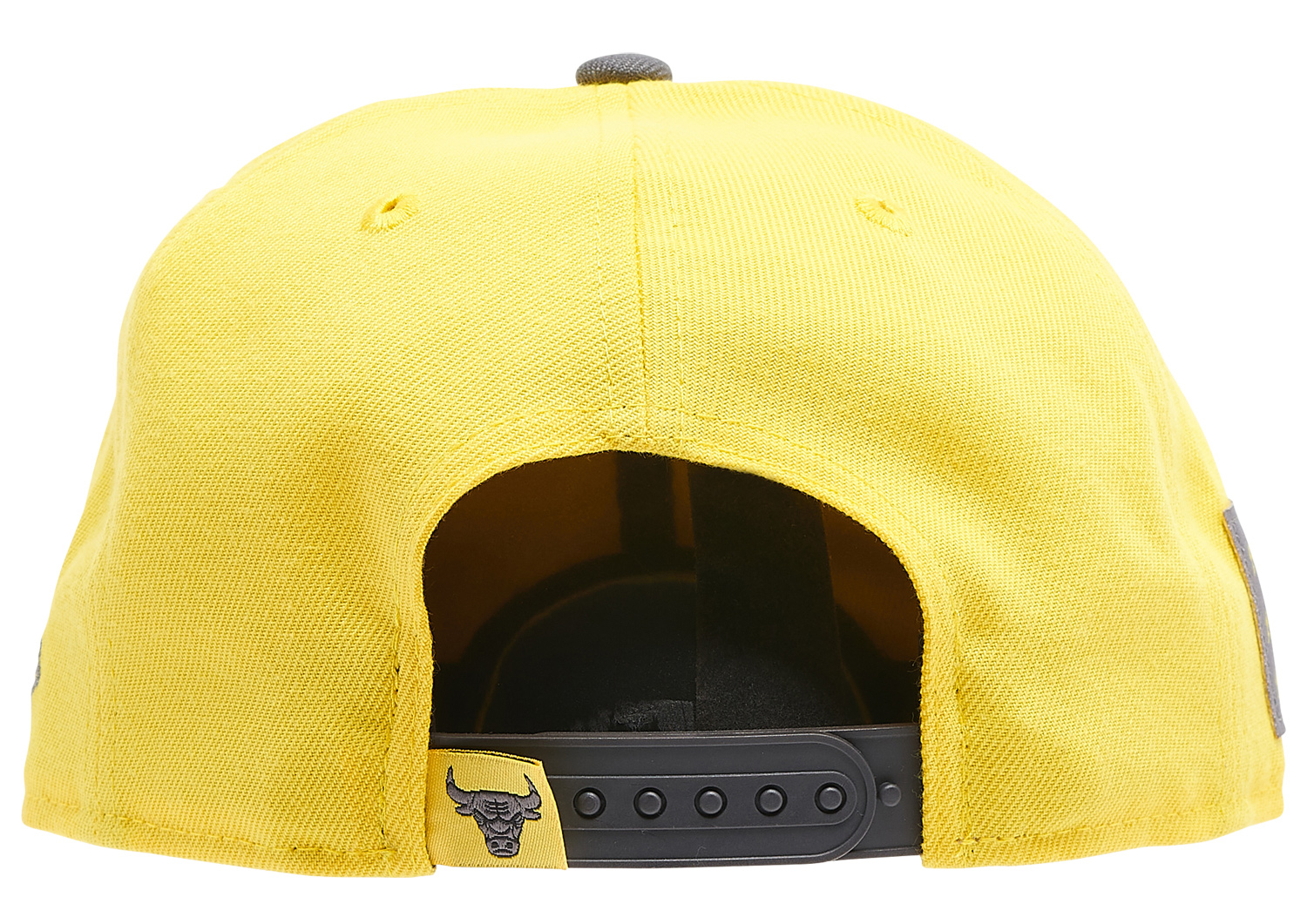 jordan-4-lightning-bulls-new-era-hat-4