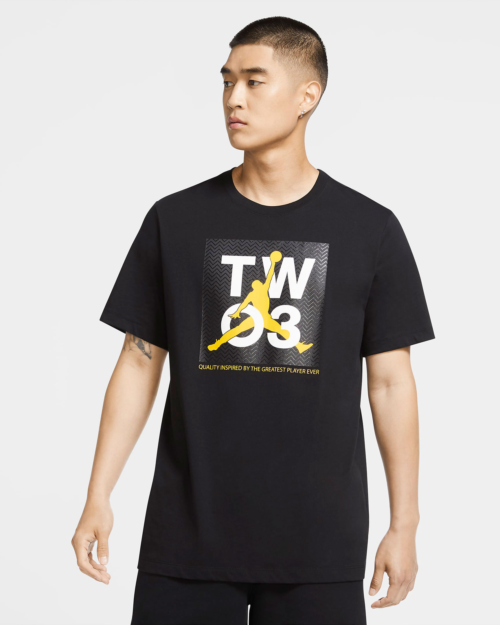 jordan-legacy-2-shirt-black-university-gold