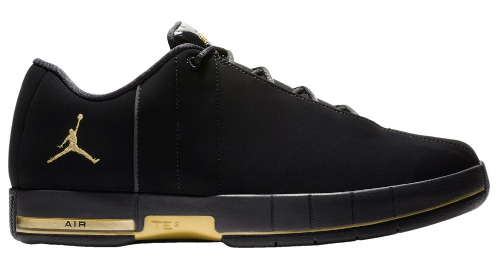 jordan-team-elite-2-shoe-black-gold
