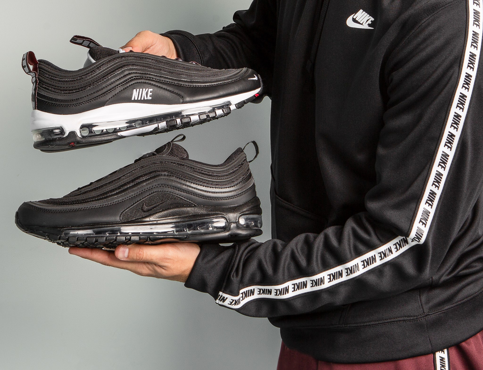nike-air-max-97-track-jacket-match