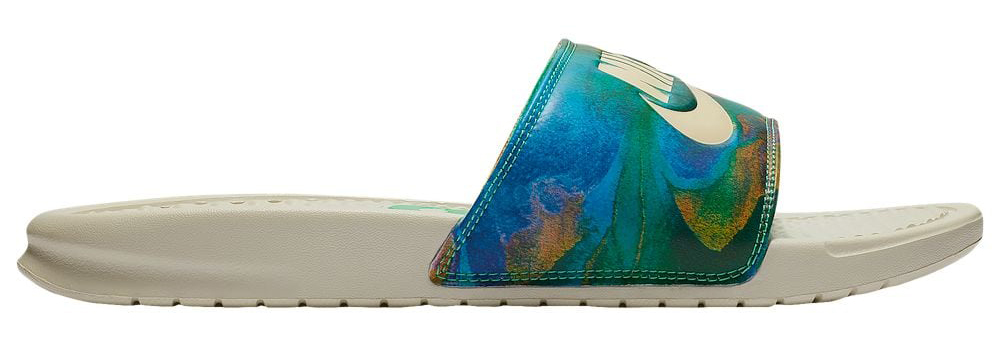 nike benassi tie dye