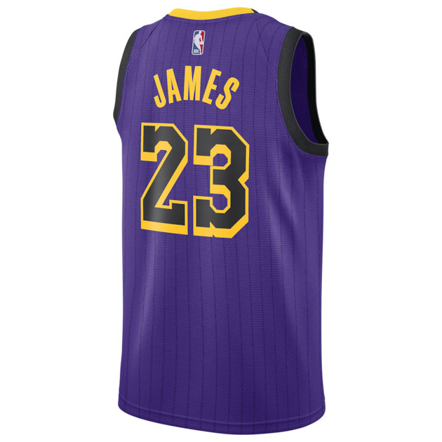 nike-lebron-17-lakers-jersey-2