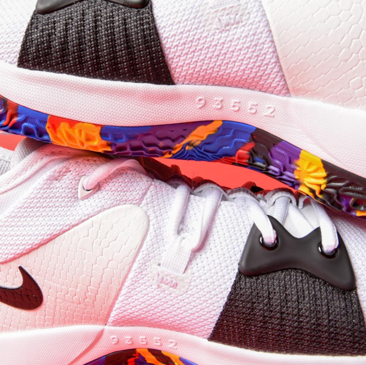 nike-pg-2-march-madness-the-moment-2