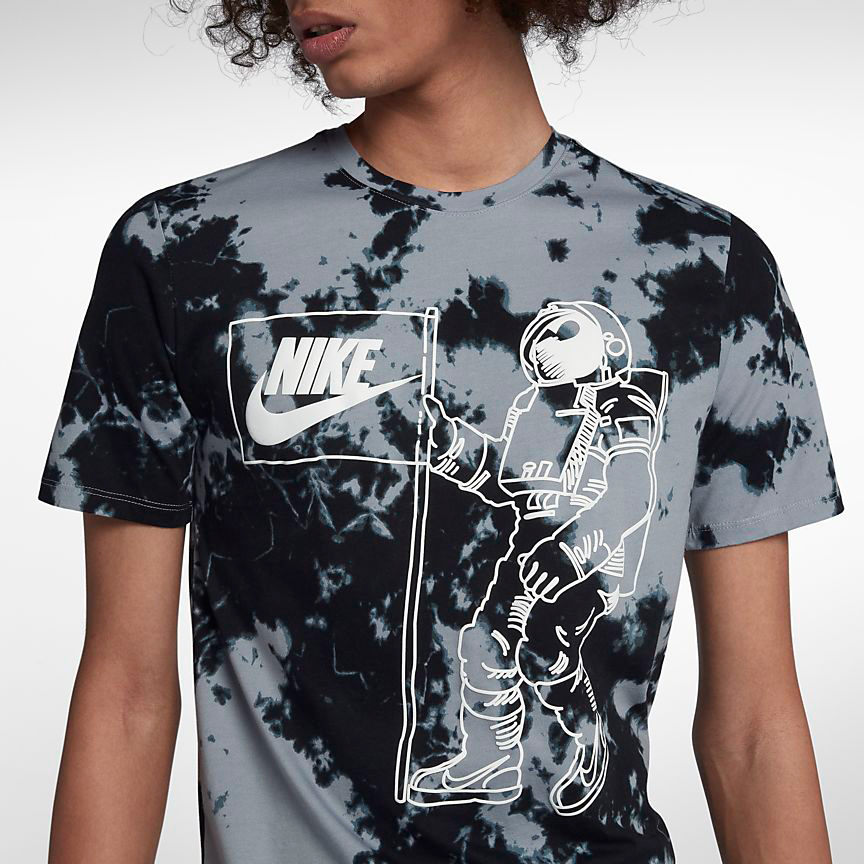 nike-sportswear-printed-shirt-1