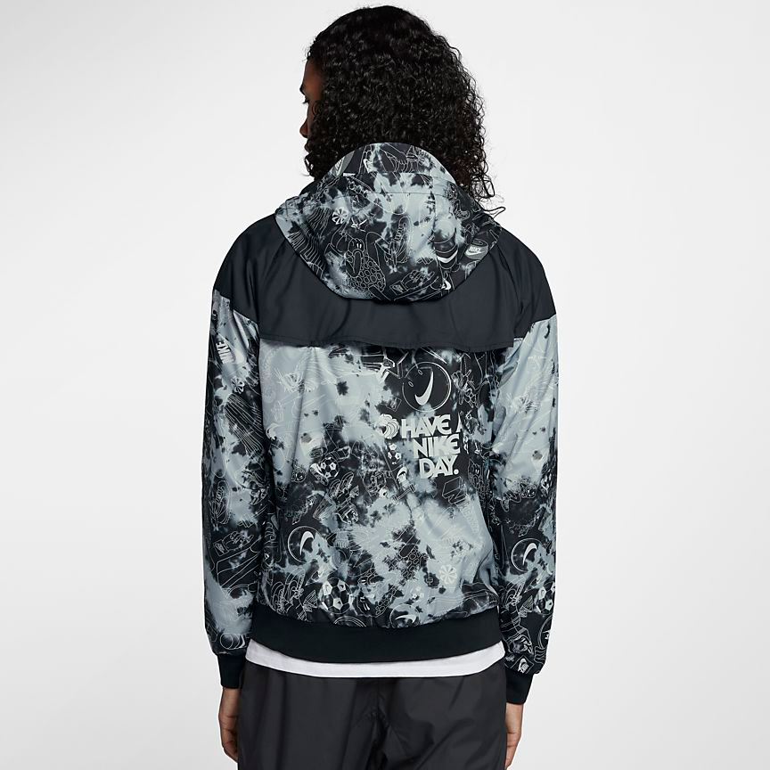 nike-sportswear-printed-windrunner-jacket-2
