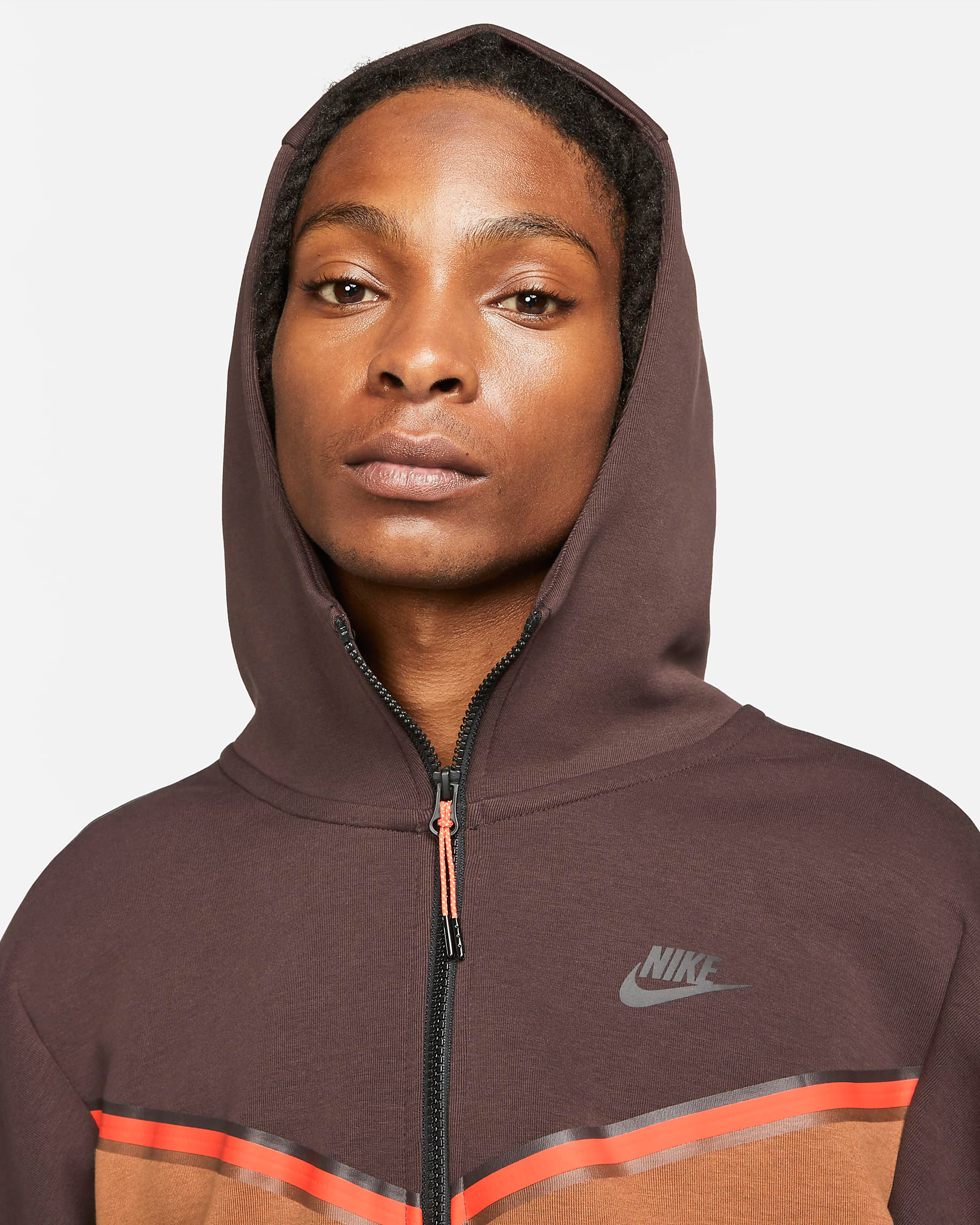 nike-tech-fleece-hoodie-brown-basalt-pecan-chile-red-black-3
