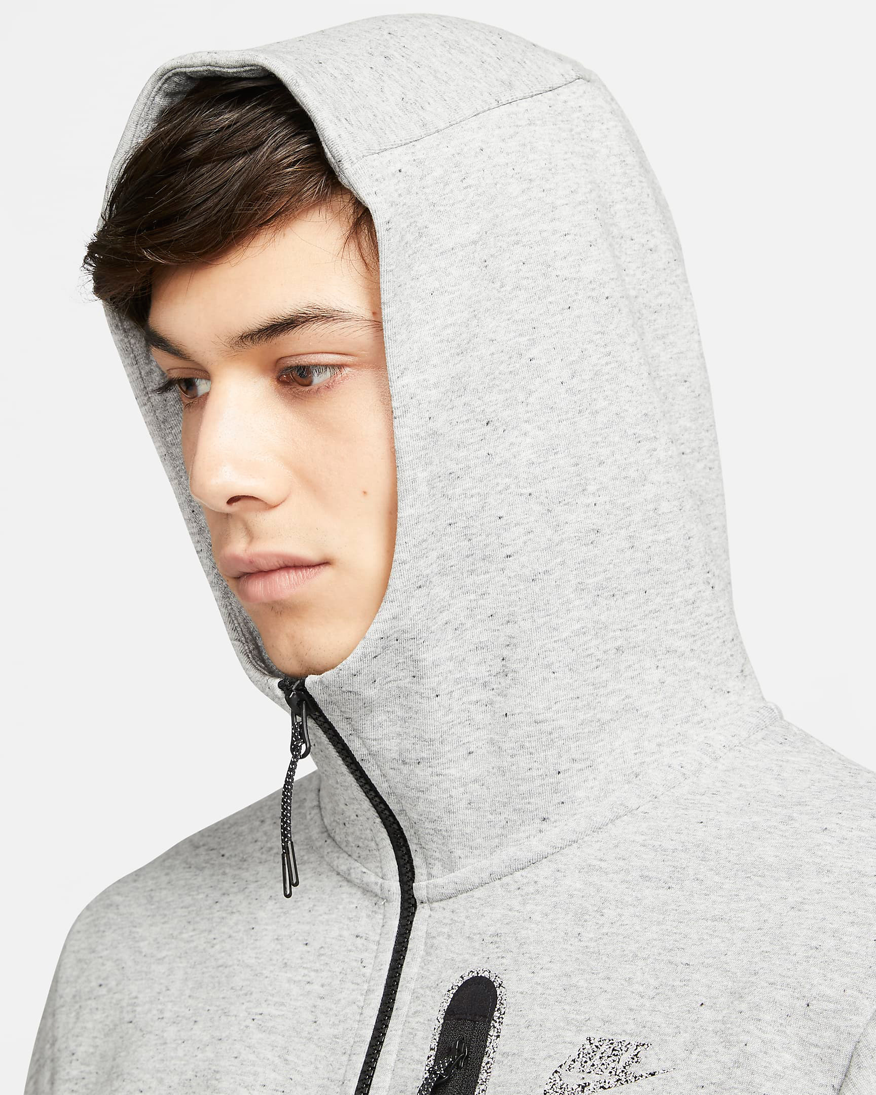 nike-tech-fleece-hoodie-grey-heather-black-4