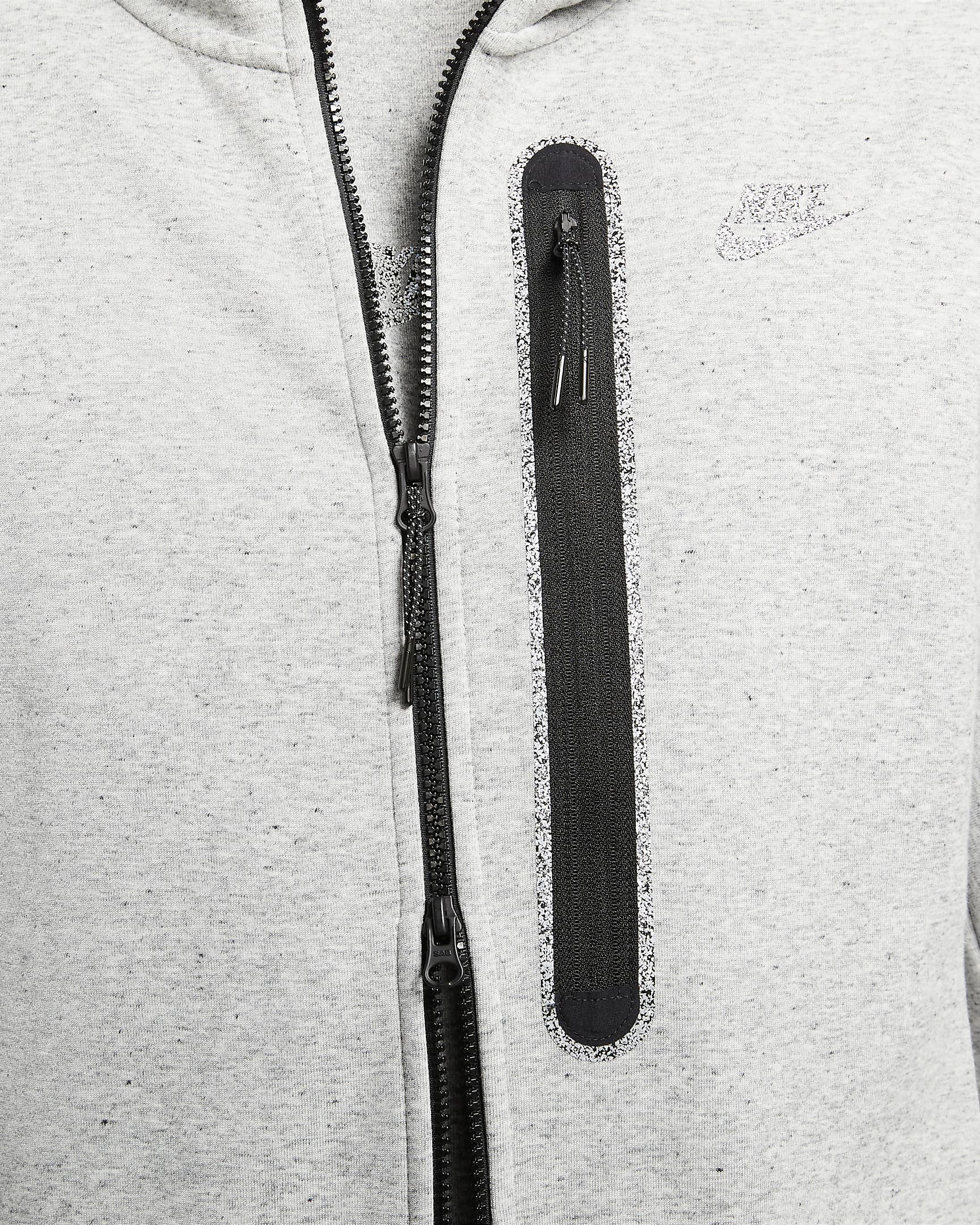 nike-tech-fleece-hoodie-grey-heather-black-5