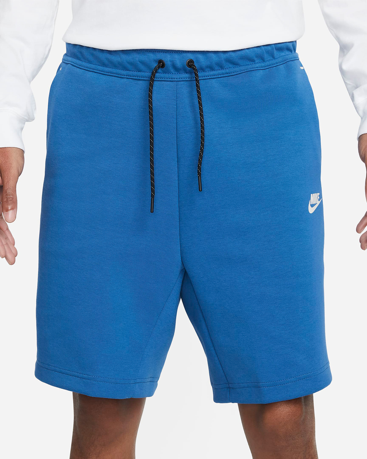 nike-tech-fleece-shorts-dark-marina-blue-2