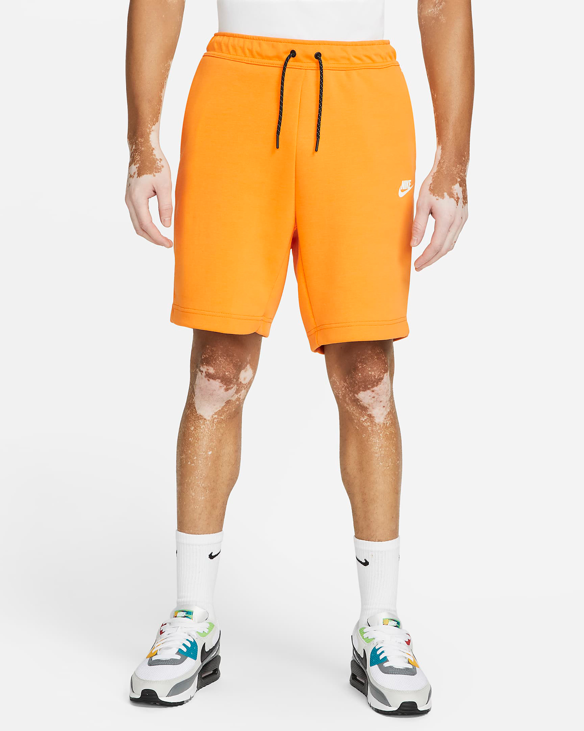 nike-tech-fleece-shorts-kumquat-1