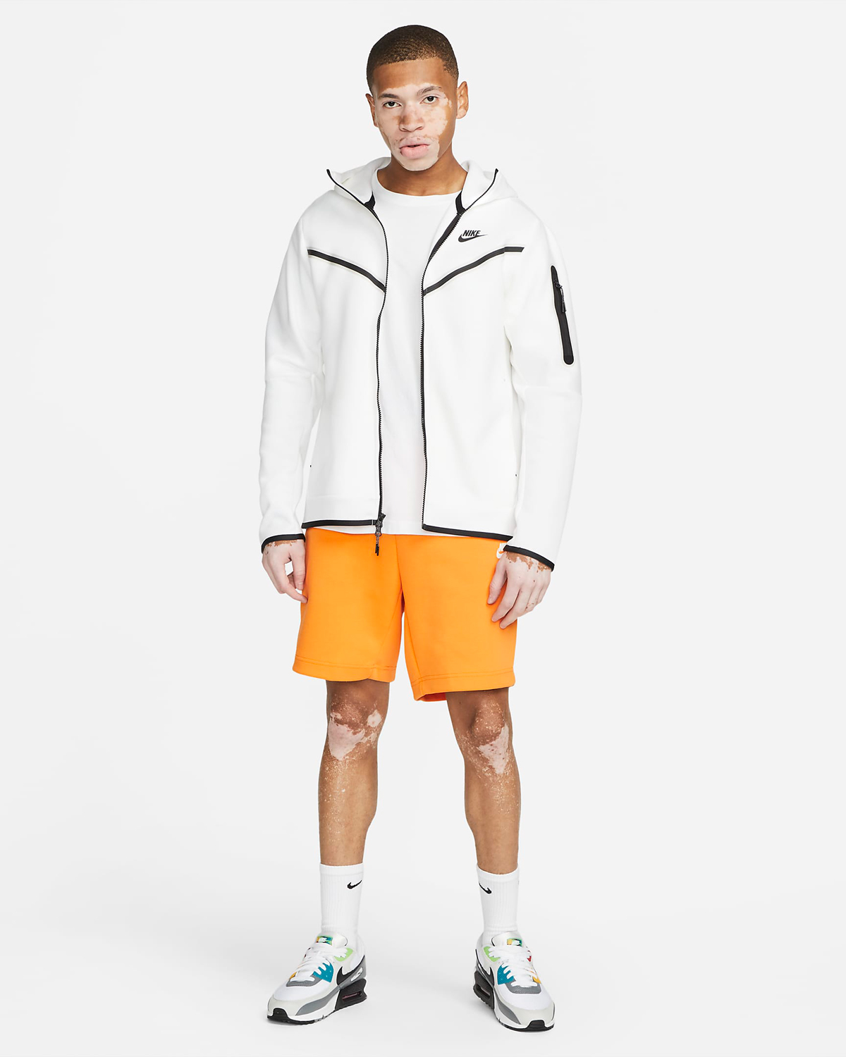 nike-tech-fleece-shorts-kumquat