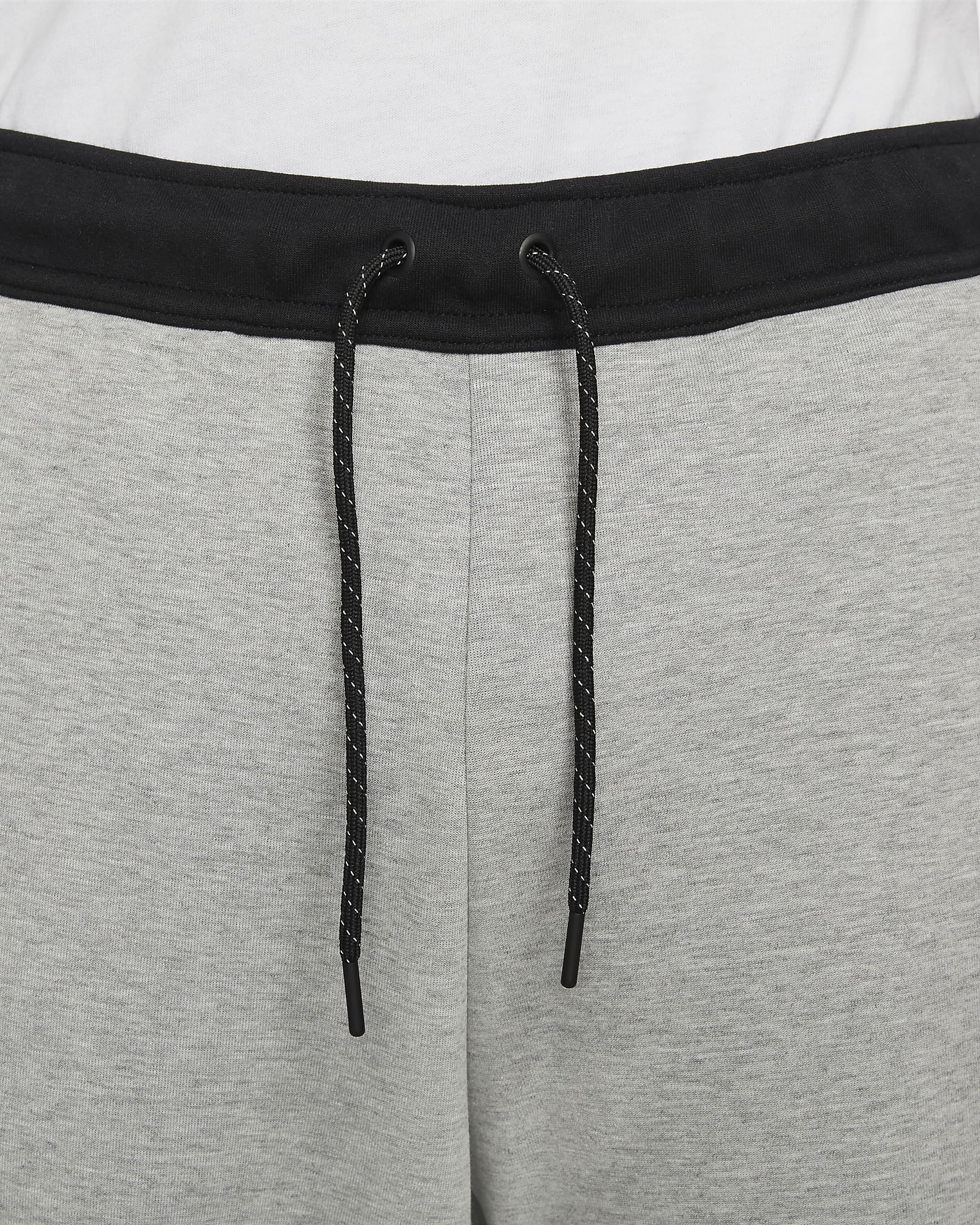 nike-sportswear-tech-fleece-mens-joggers-4x29ft-3.png