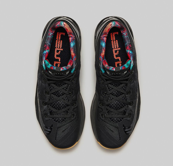 Nike LeBron 11 Low Black Gum Neutral Socks | SportFits.com