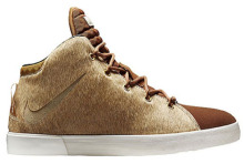 nike-lebron-12-lifestyle-lions-mane