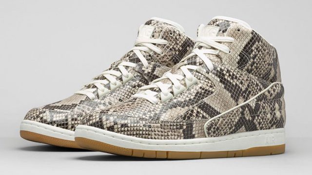 nike-air-python-premium-image-1