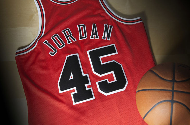 Michael Jordan Chicago Bulls 45 I'm Back Jersey by Mitchell and Ness ...