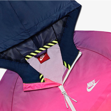 Nike Sunset Windrunner Jacket | SportFits.com