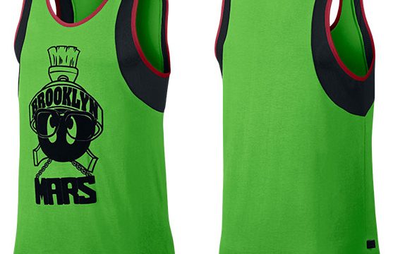 air-jordan-7-marvin-the-martian-tank
