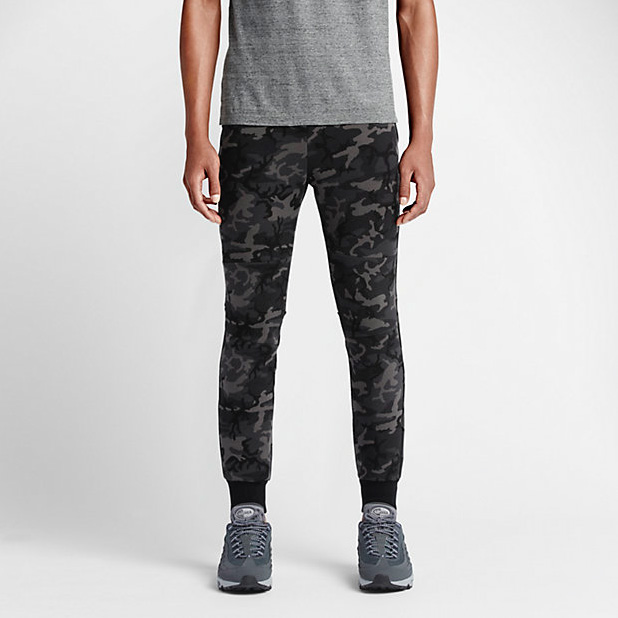 Nike Tech Fleece Camo Pants | SportFits.com