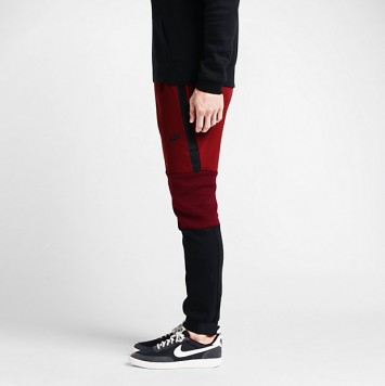 nike tech fleece red pants