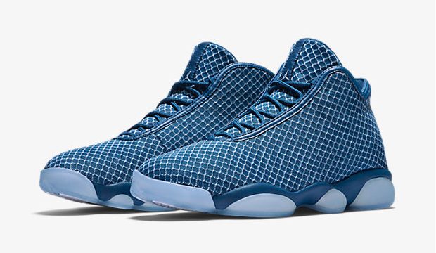 jordan-horizon-french-blue-1