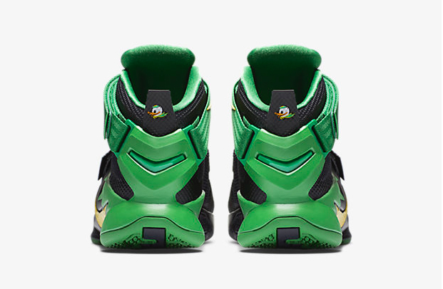 lebron soldier 9 oregon