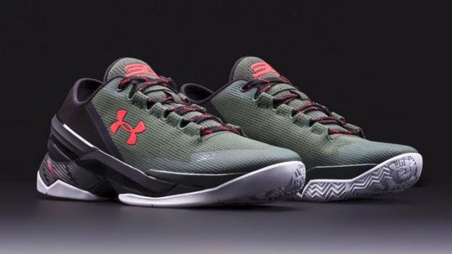 under-armour-curry-two-low-hook-1