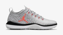 air-jordan-trainer-1-low-grey-infrared-1