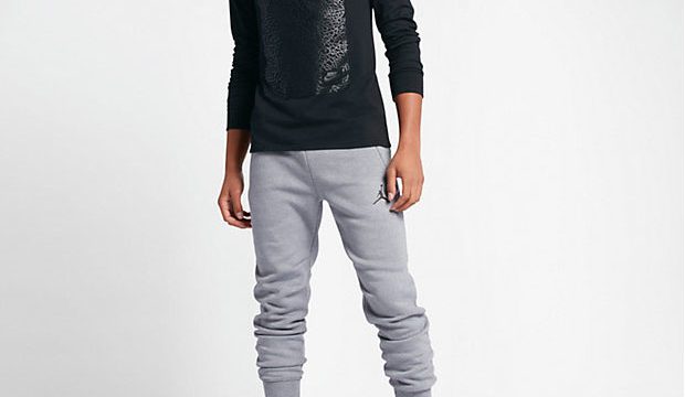 air-jordan-3-long-sleeve-shirt-black-2
