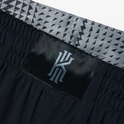 kyrie irving jogging pants