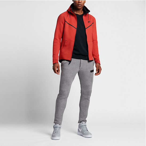 Nike Sportswear Tech Fleece Windrunner Max Orange | SportFits.com