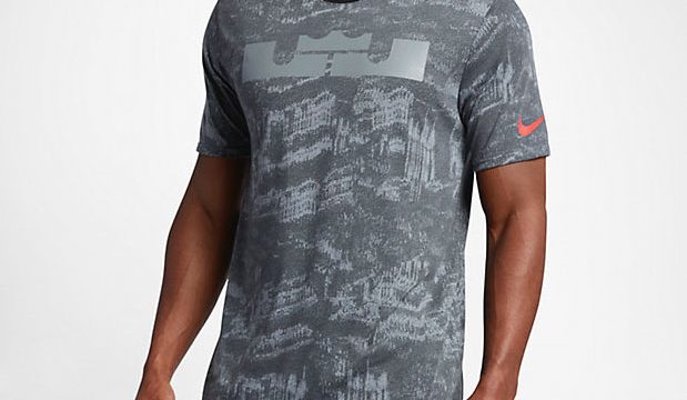 nike-lebron-14-logo-shirt-1