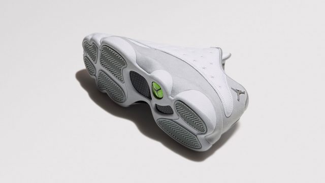 air-jordan-13-low-pure-platinum