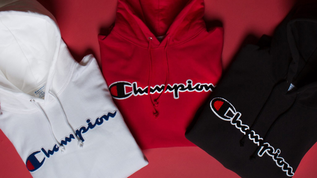 champion-pullover-hoodie