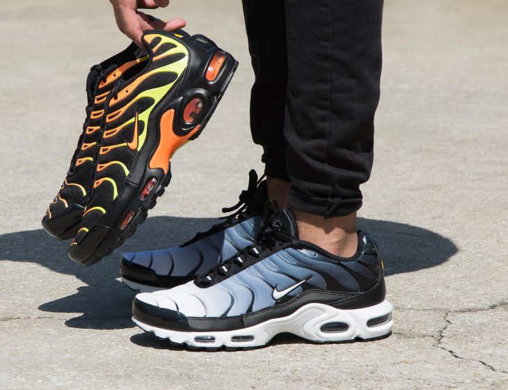 black volt total orange air max plus