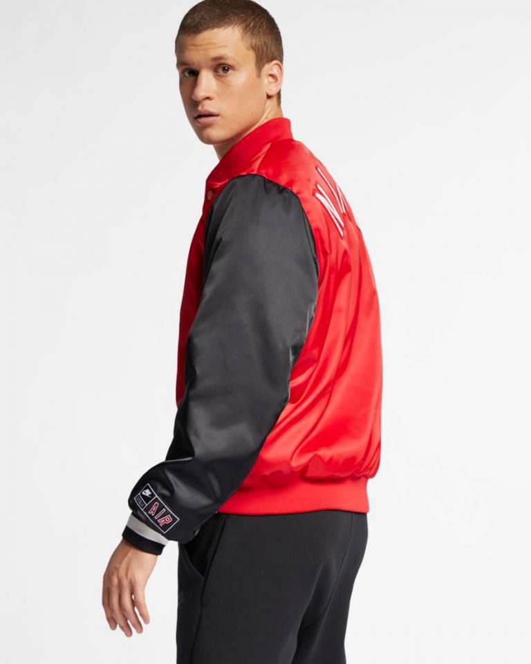 nike tech woven jacket