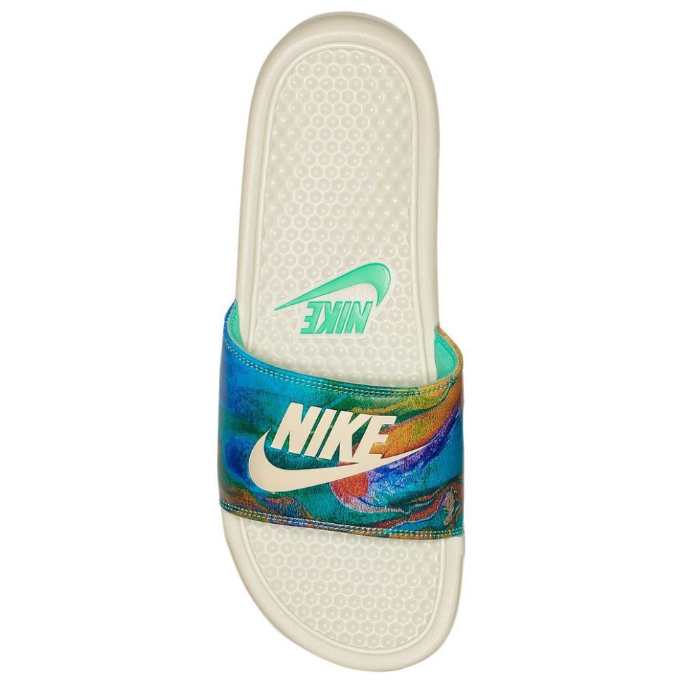 nike benassi tie dye